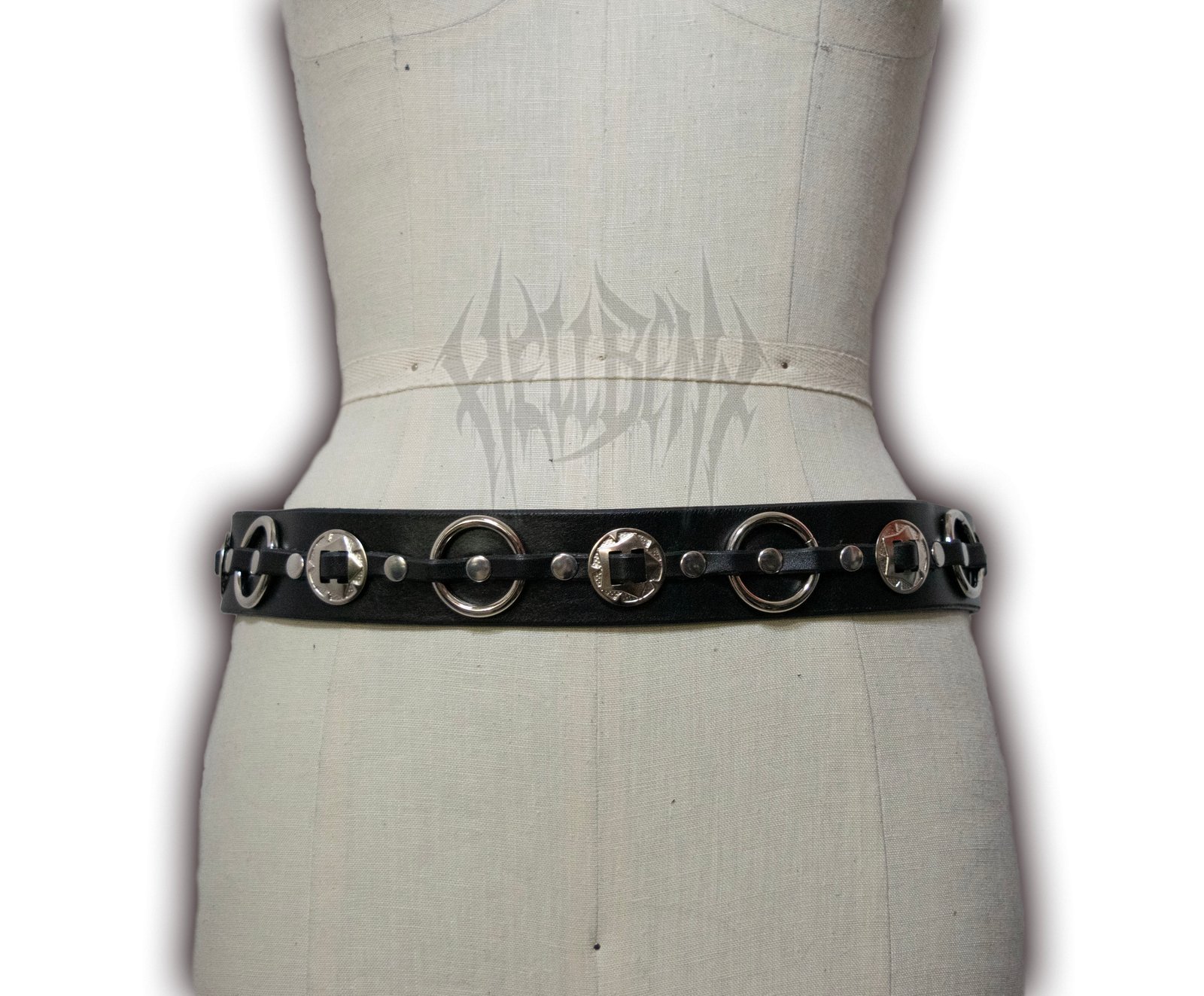 BLACKMEANS】D RING CONCHO LEATHER BELT Hellbent O-ring and Concho